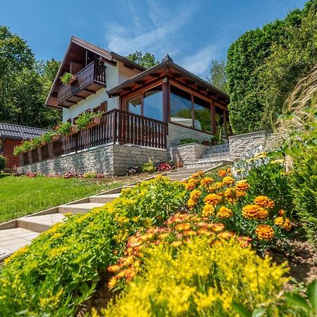 Holiday Home Mare Near River Karlovac Exterior foto