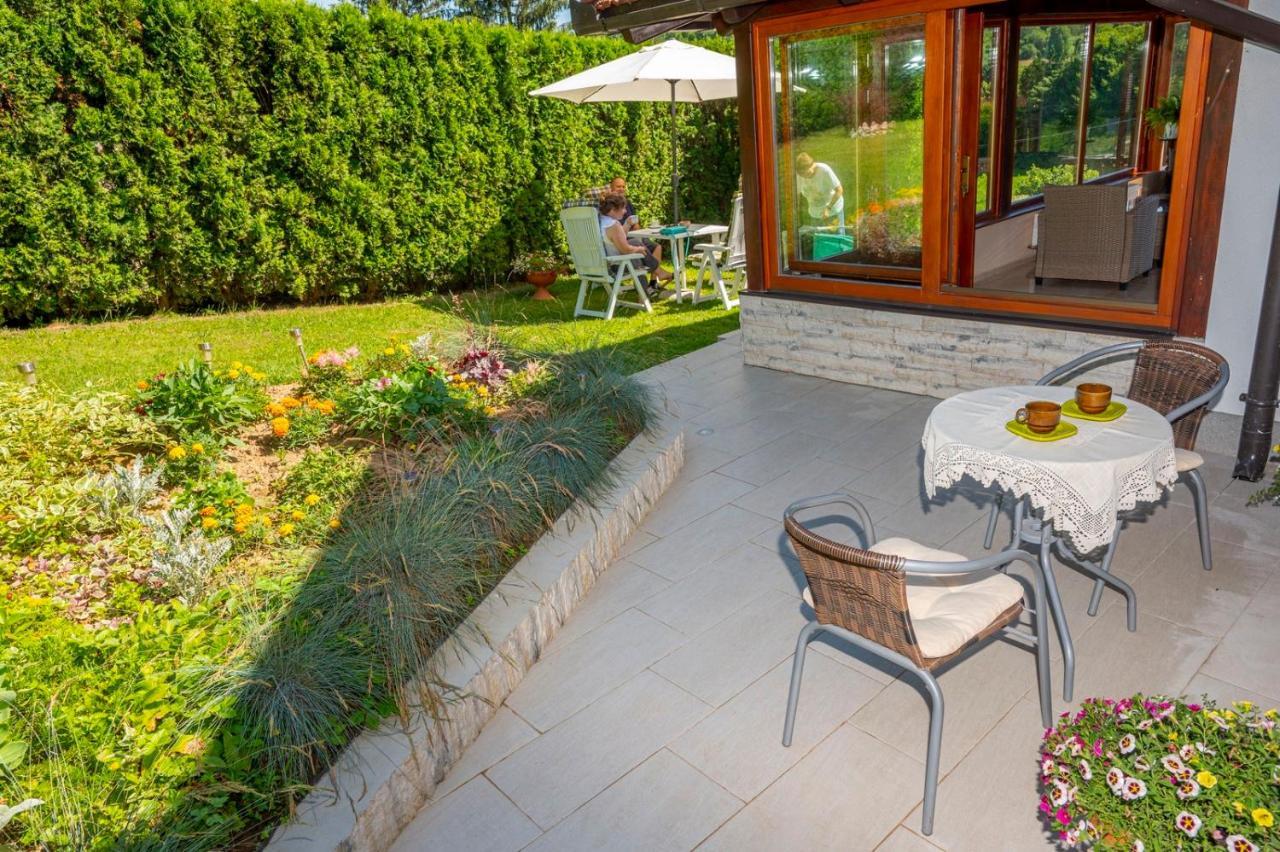 Holiday Home Mare Near River Karlovac Exterior foto